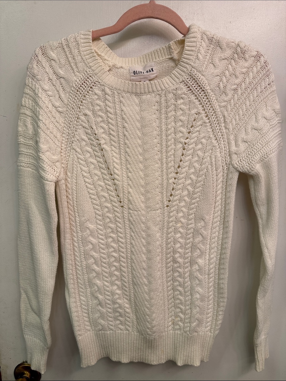 Olive & Oak Ivory Cable Knit Crewneck Sweater